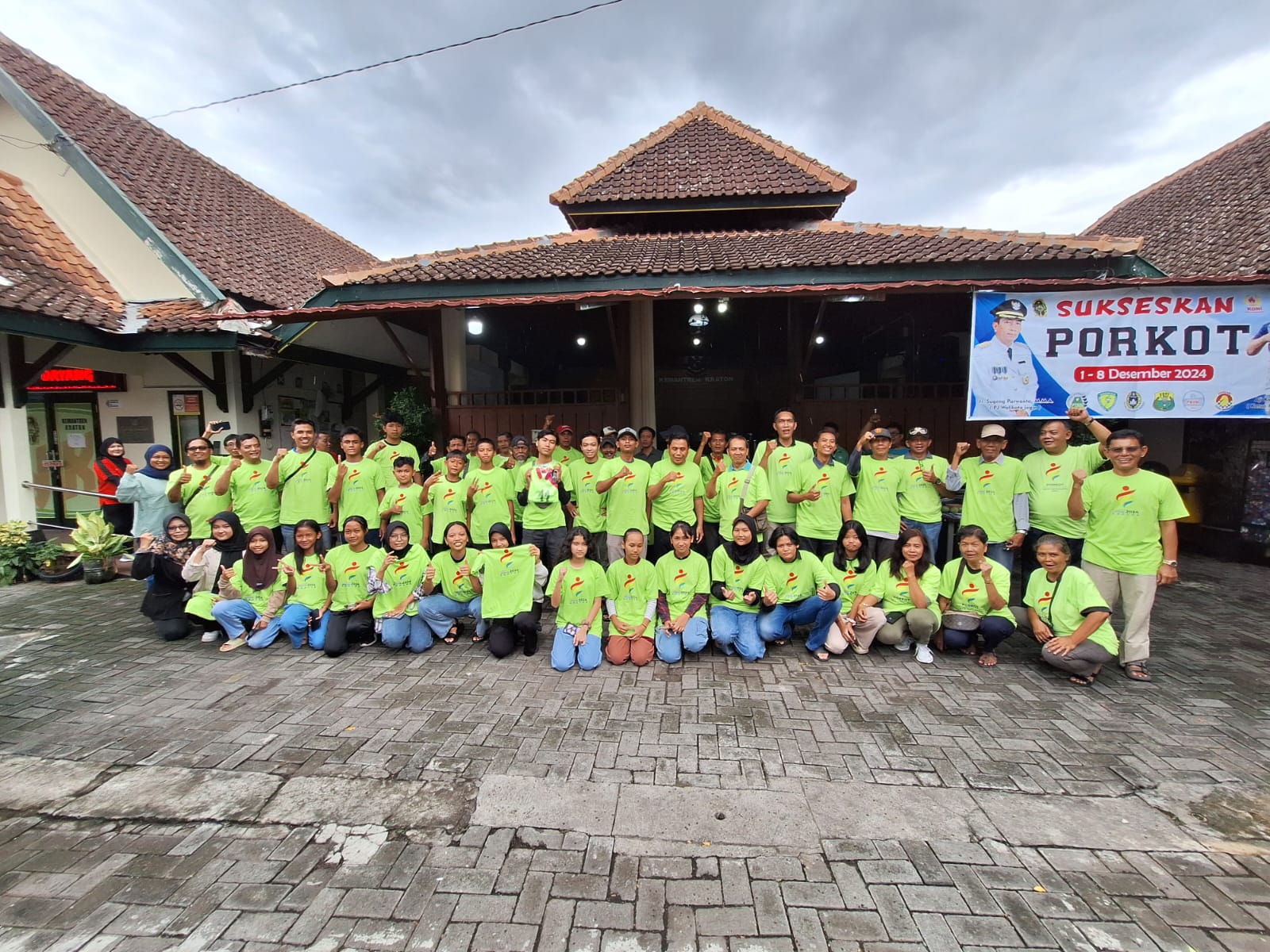 Pembekalan atlet porkot 2024 tim Kemantren Kraton di Pendopo Kemantren Kraton.